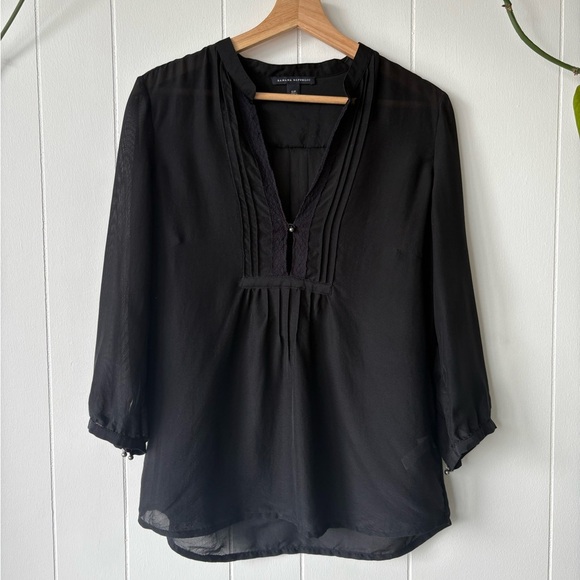 Banana Republic Silk Blouse | Size Small - Picture 2 of 8